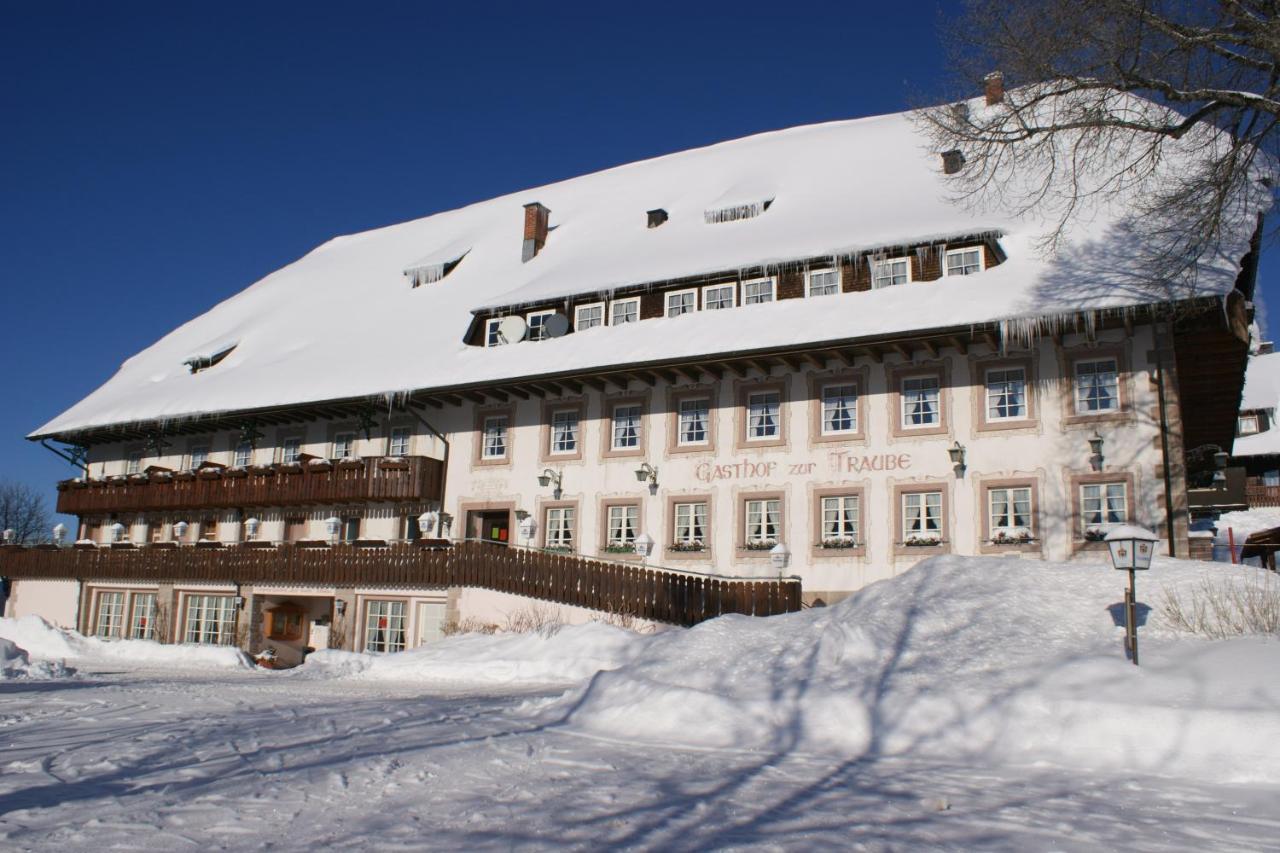 Zur Traube Schwarzwaldhotel & Restaurant Am Titisee Sankt Märgen Extérieur photo