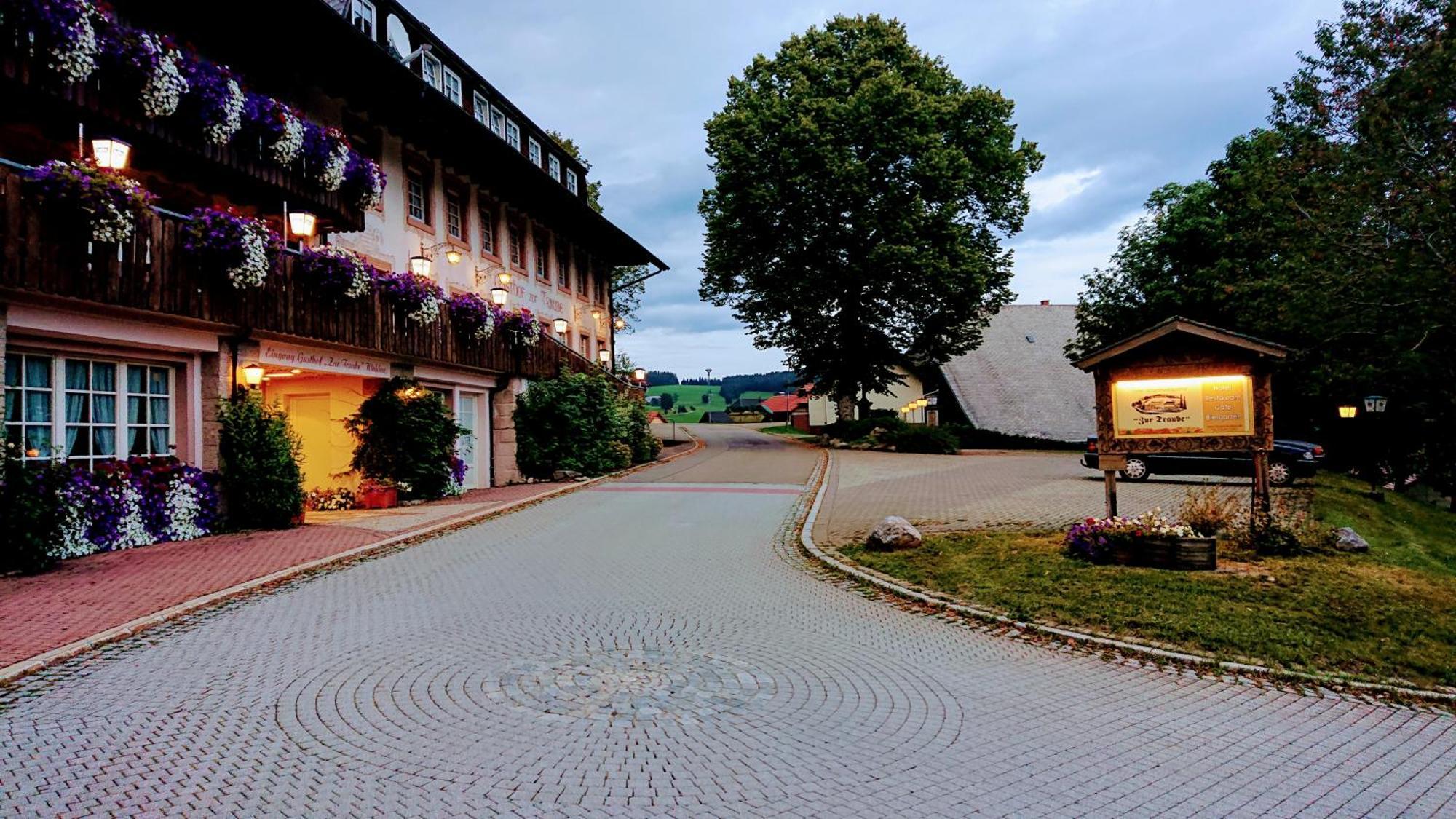 Zur Traube Schwarzwaldhotel & Restaurant Am Titisee Sankt Märgen Extérieur photo